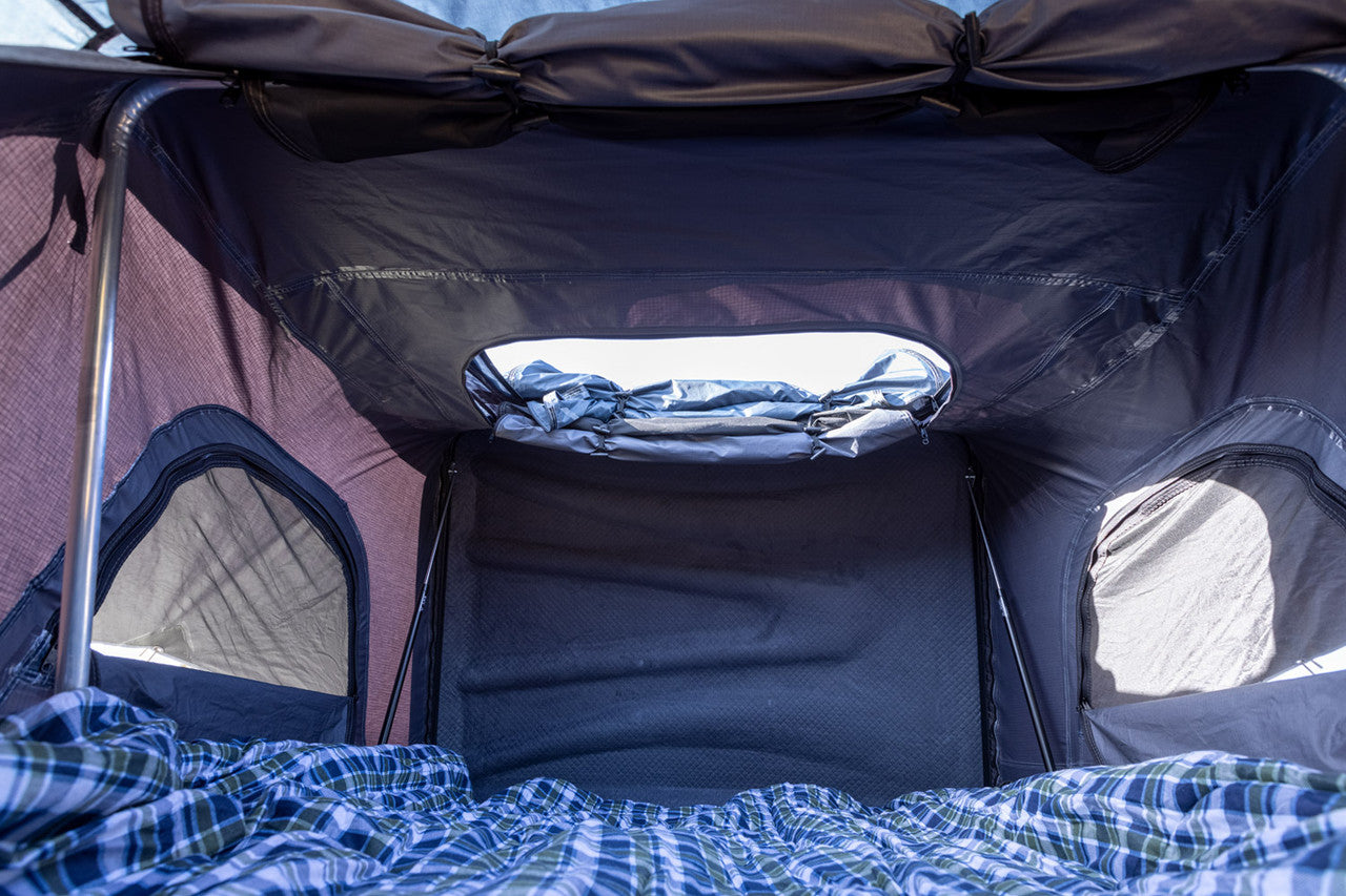 NOMAD 2.0 HARD SHELL ROOFTOP TENT – Adventour