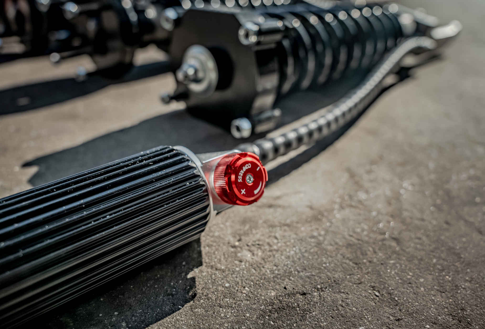 Adventour Outdoor | Porsche Cayenne Gen 1 955/957 (2002–2010) 2.5″ Coilovers Lift Kit with Adjuster and Reservoir