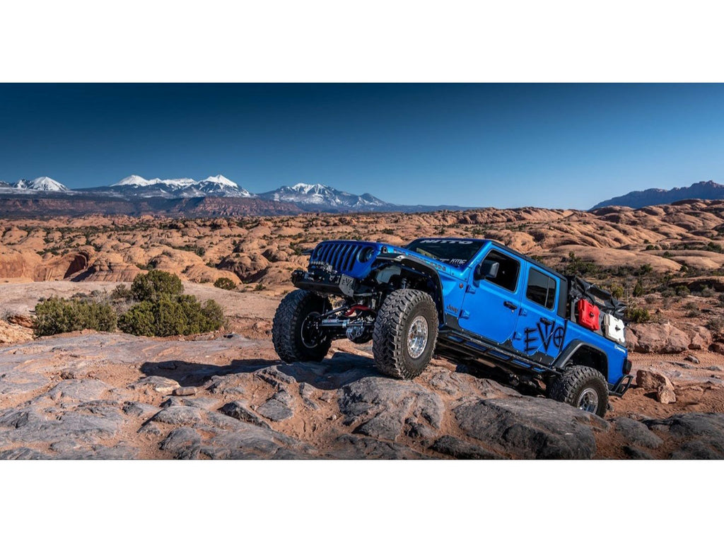 EVOMFG | JT (Gas) 3–5 Inch Lift KING 2.5 Inch Coilover Enforcer PRO Stage 4 PLUS JEEP GLADIATOR